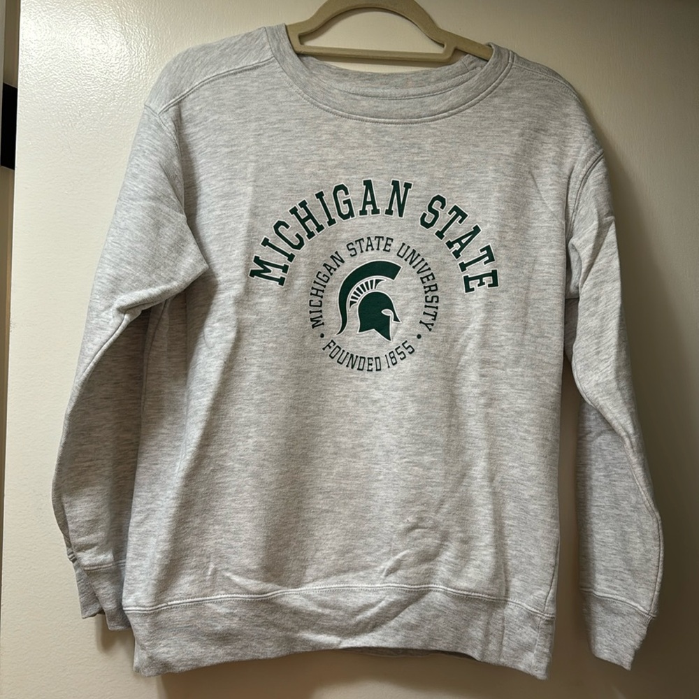 Small Michigan state sweatshirt